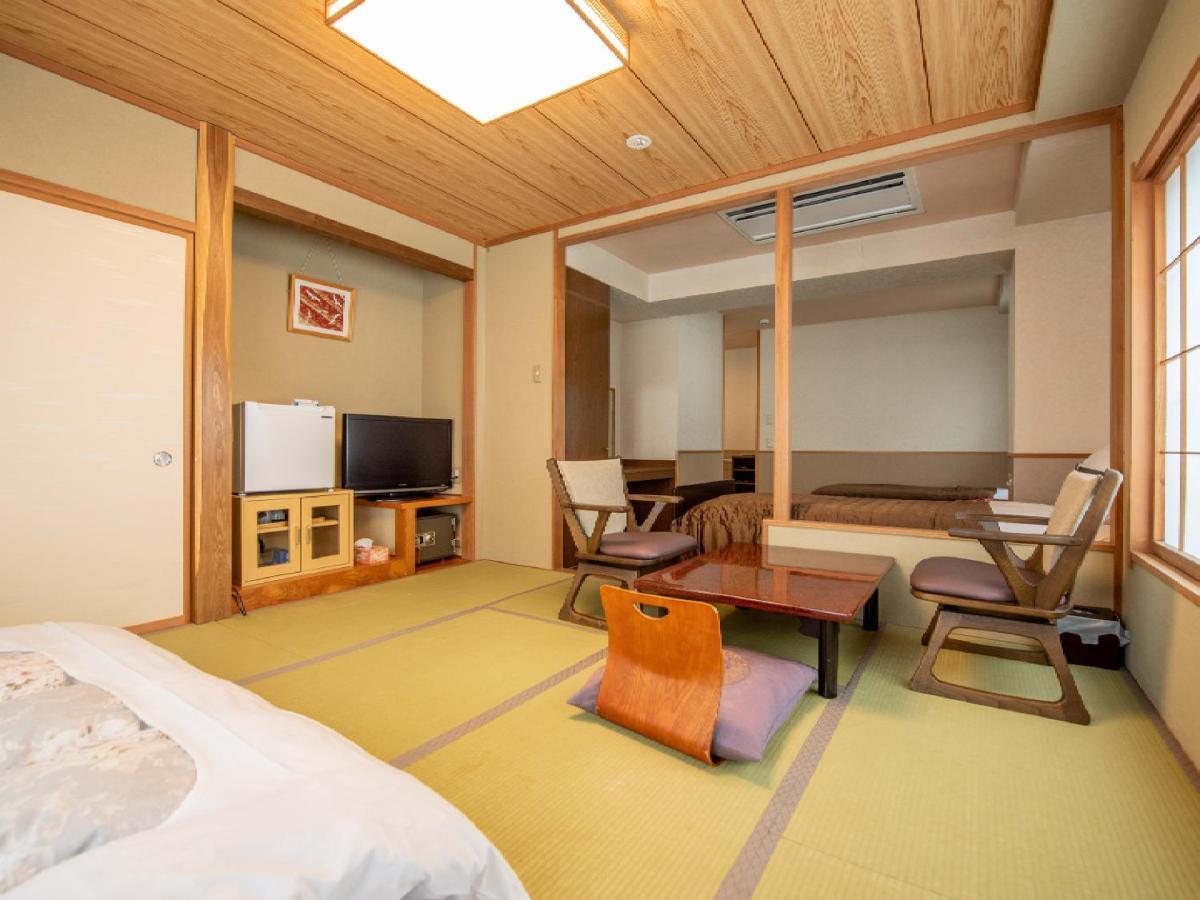 Ryokan Hakura Hotell Yamanouchi  Exteriör bild