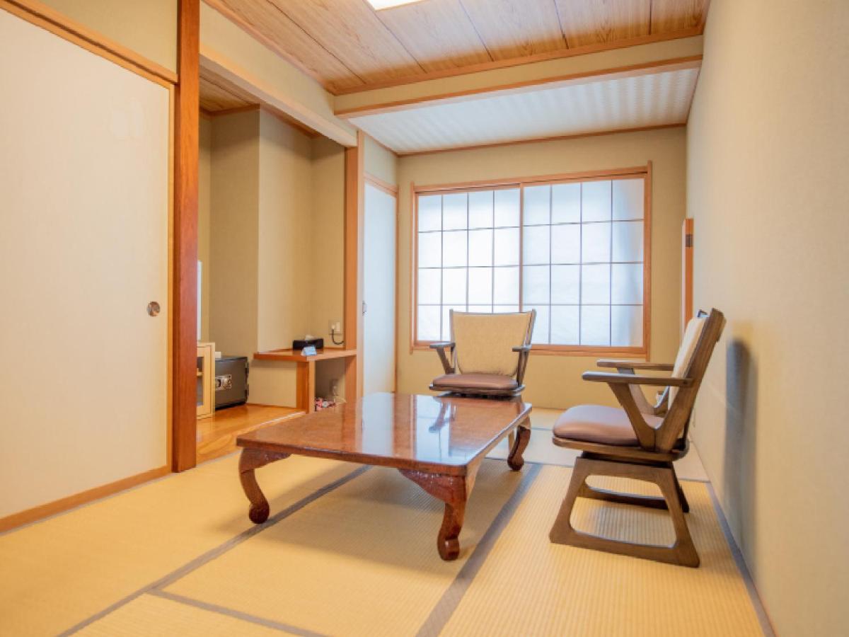 Ryokan Hakura Hotell Yamanouchi  Exteriör bild